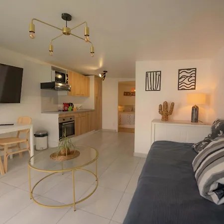 Renovated 2-room House With Garden Casa vacanze Villenave-dʼOrnon